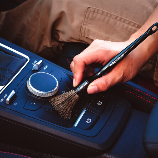 Boars Hair Detailing Brush - Image 4