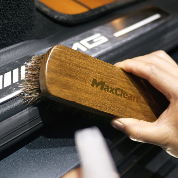 Horsehair Cleaning Brush (big) - Image 4