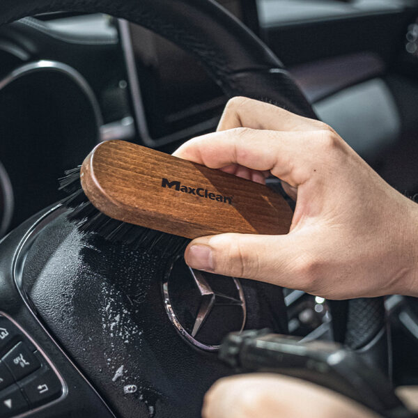 Leather and Alcantara Cleaning Brush - Image 4