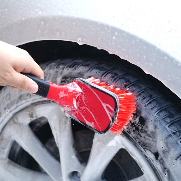 Soft Grip Wheel And Body Brush-Medium Handle - Image 4
