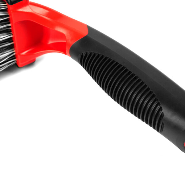 Soft Grip Medium-Duty Wheel & Body Brush-Medium Handle - Image 3